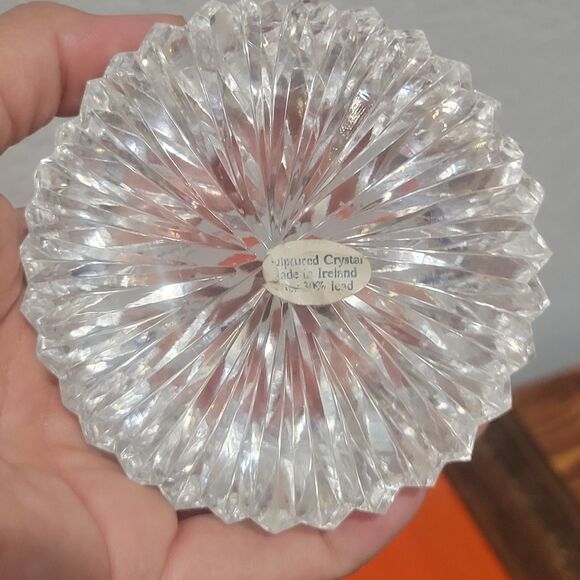 Vintage Sculptured Crystal 30% Lead Made In Ireland Paperweight sparkle cut art - Picture 4 of 11